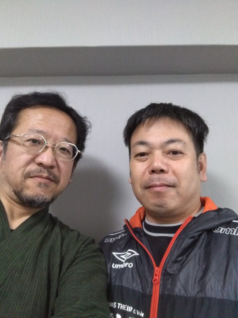 施術後スッキリし尚且つ立ち上がった瞬間から姿勢が違っていました。